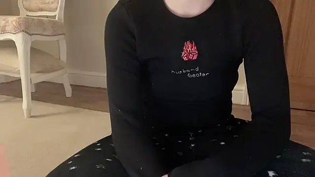 ijustturned18today's cam snapshot