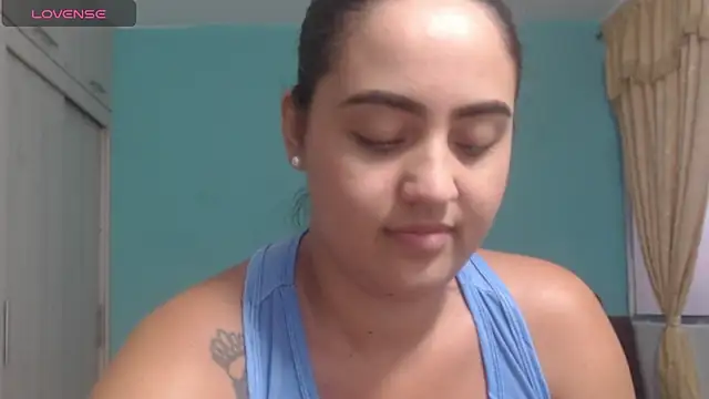 Anthonela_Queen's cam snapshot