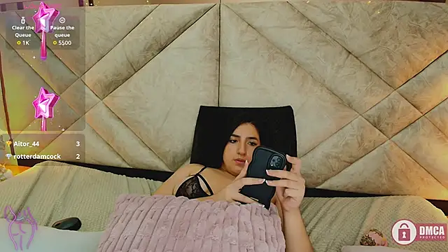 ambar_lover's cam snapshot