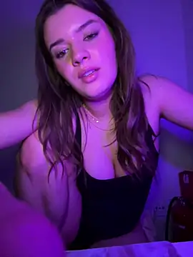 -Leasophie's cam snapshot