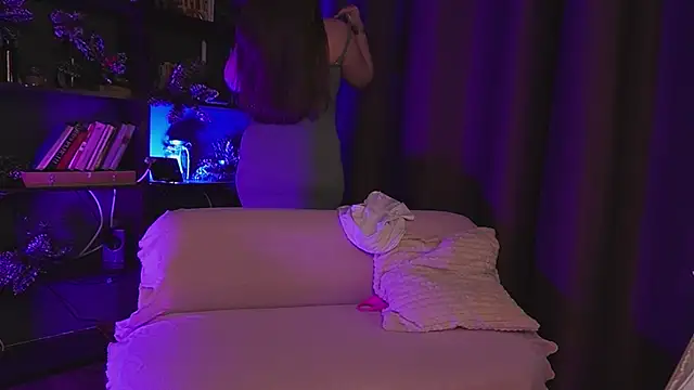 VanessaVivian's cam snapshot