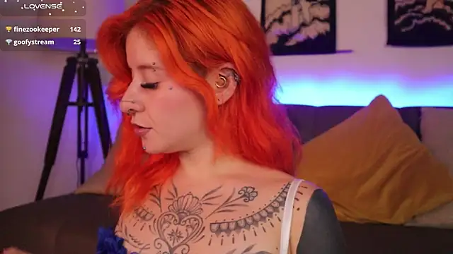 Daarlene's cam snapshot