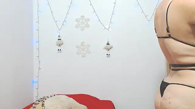 ariellth's cam snapshot