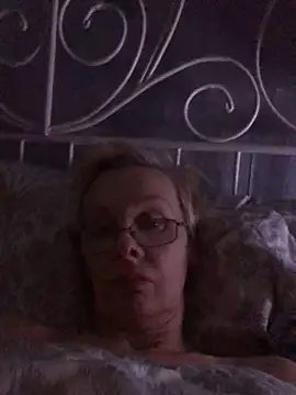 HelgaHimmell's cam snapshot