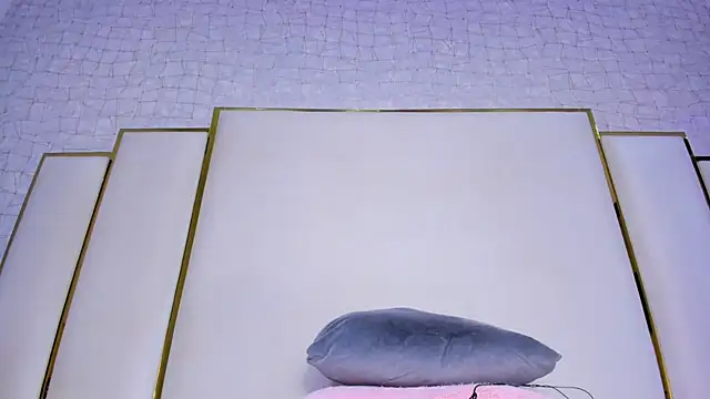 thalia888_'s cam snapshot