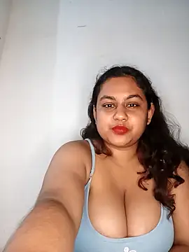 bumblebeegirl's cam snapshot