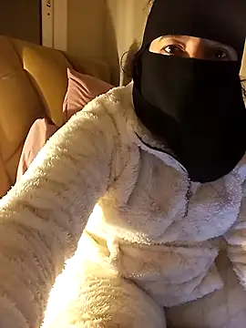 LONA-_-'s cam snapshot