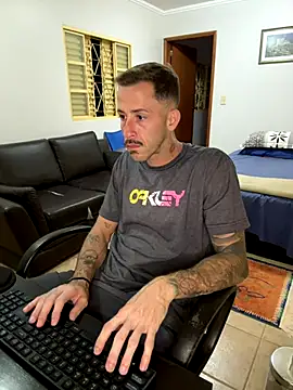 Lucasjandre live sex cam