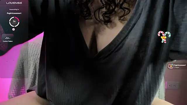 lylah_brosst's cam snapshot