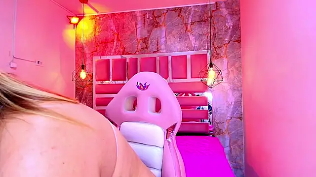 MaylinRosse_'s cam snapshot