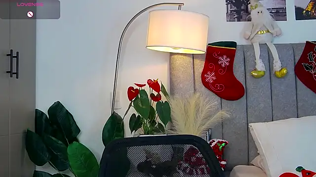 caralella's cam snapshot