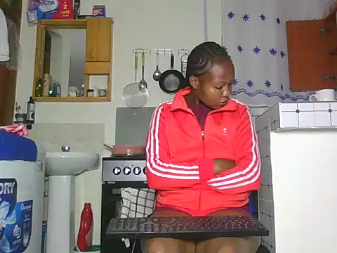 sexy_barbie2024's cam snapshot