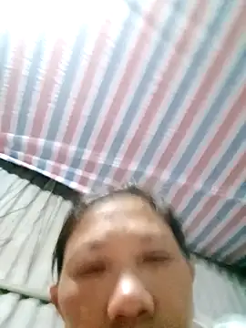 bella-la's cam snapshot