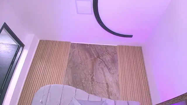 luce_williams's cam snapshot