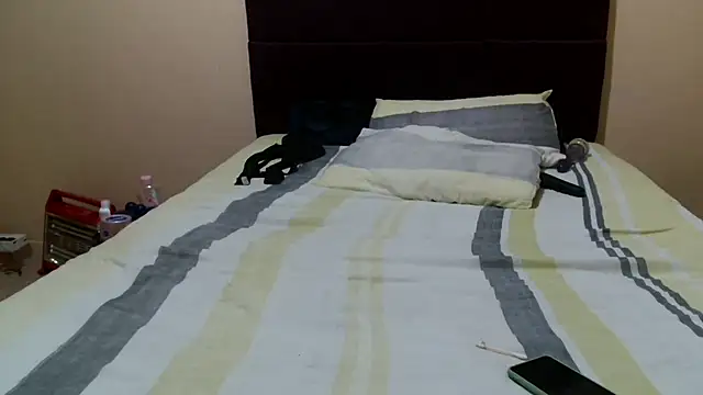 Bbw255's cam snapshot