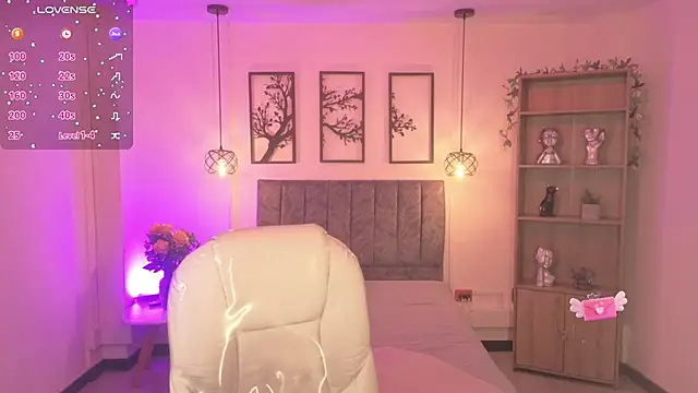 Abigaiil__ds's cam snapshot