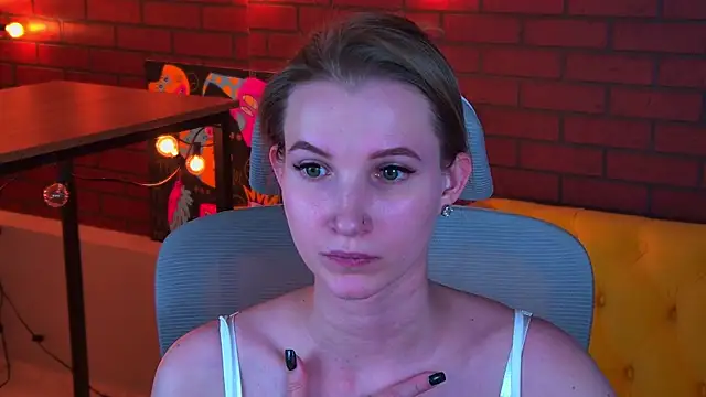 Megan_Rodgers's cam snapshot