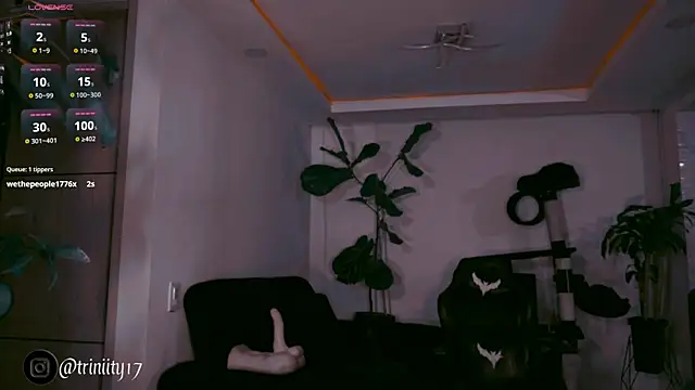 Trinity___s's cam snapshot