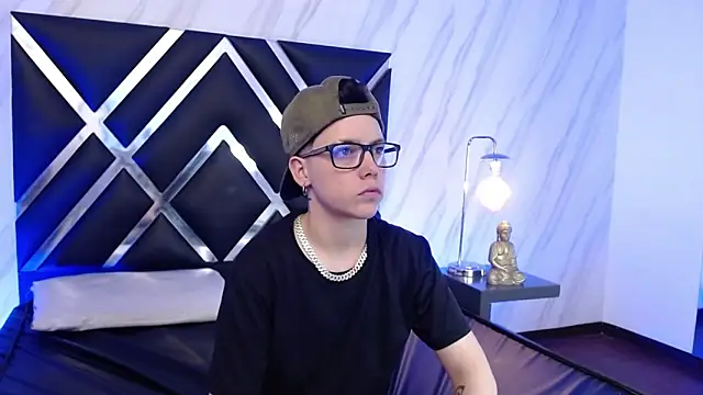 SpencerMontgomery's cam snapshot