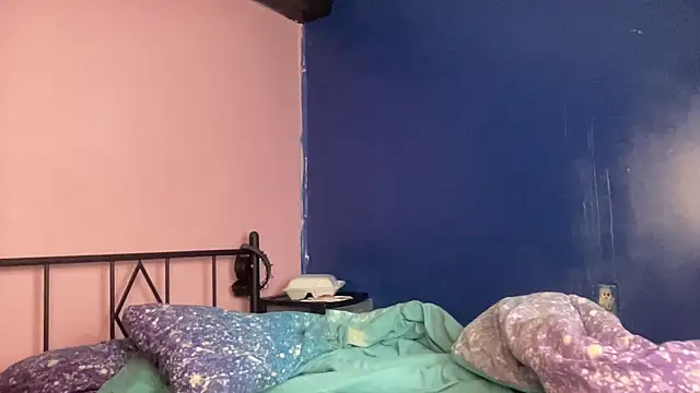 queenalliyahalecia's cam snapshot