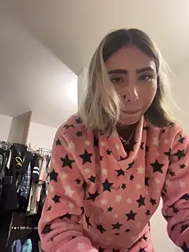 Ameellie's cam snapshot