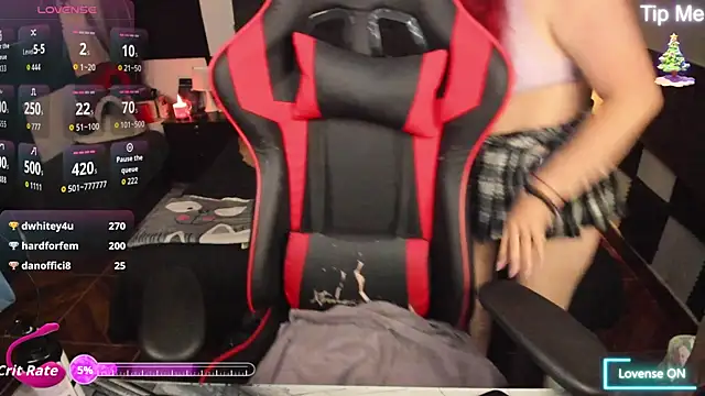 Ursula_fire's cam snapshot