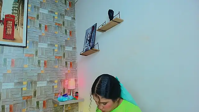 aaron_antonella_mds live sex cam