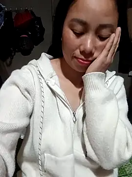 Chloe-ee's cam snapshot