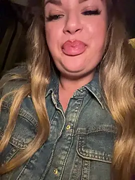 Scottish_Milf_Bella_xo live sex cam