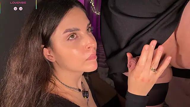 HoneyHamsters's cam snapshot