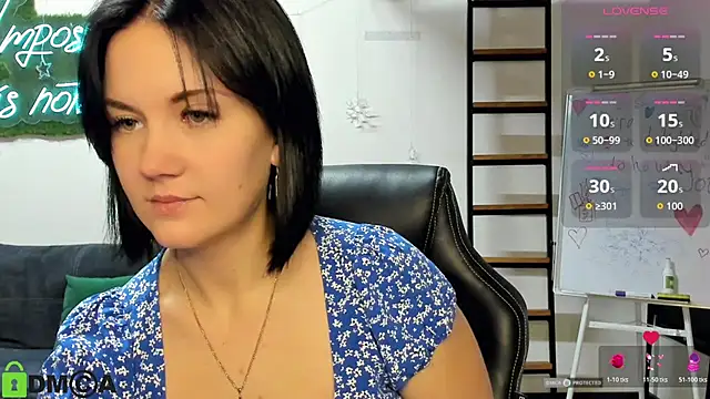 hot_mia_x's cam snapshot