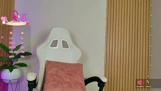 EmilyRive's cam snapshot