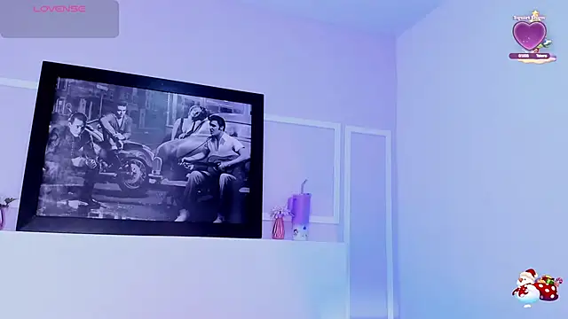 TianaGlow26's cam snapshot