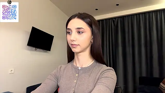 LinaMour's cam snapshot