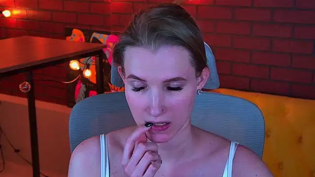 Megan_Rodgers's cam snapshot