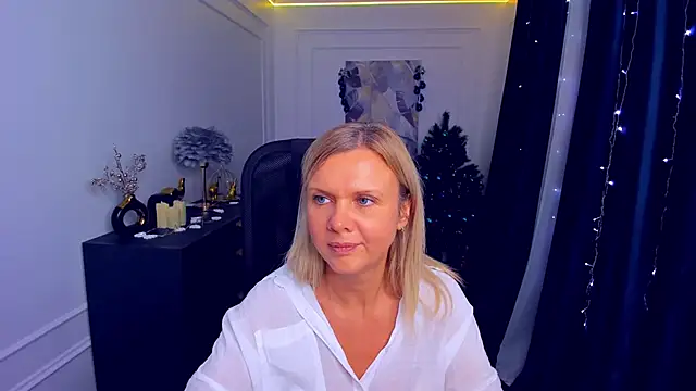 AgathaKlouin's cam snapshot