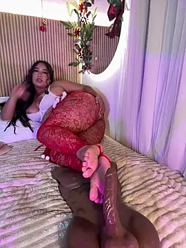 Gaby_Blaze's cam snapshot