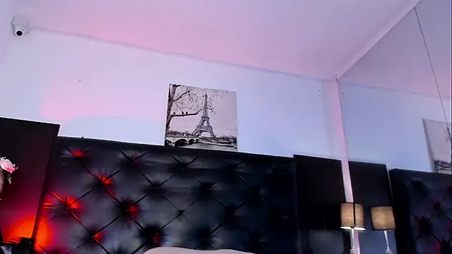 Kymy_marquez's cam snapshot