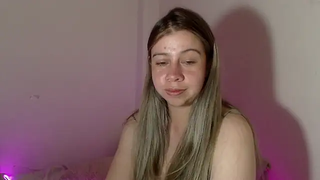 SweetSofty's cam snapshot