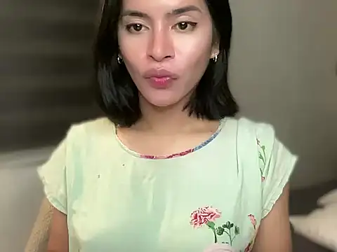 your_bianca69 live sex cam