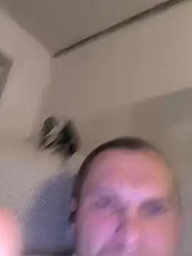 AttractiveSilk5's cam snapshot