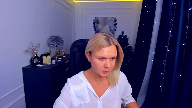 AgathaKlouin's cam snapshot