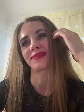 LucieMack's cam snapshot