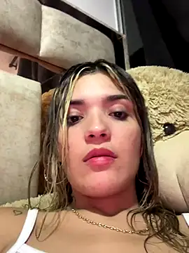 Sarita-candy's cam snapshot