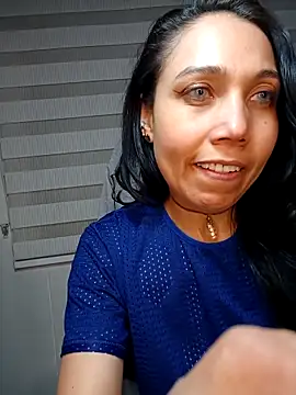 KimPielCanela's cam snapshot