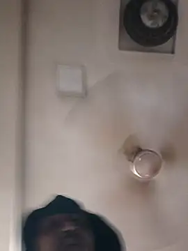 yash_luv_u's cam snapshot