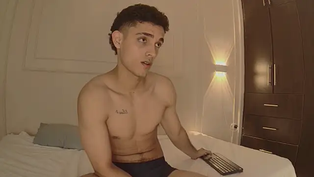 nathan_shimmer's cam snapshot