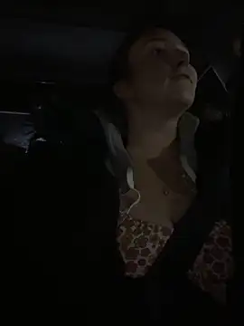 Lovergirl7111's cam snapshot