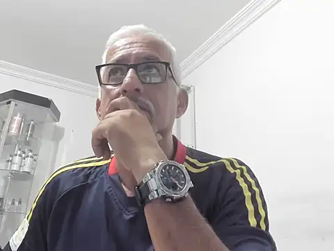 cenizo10124 live sex cam