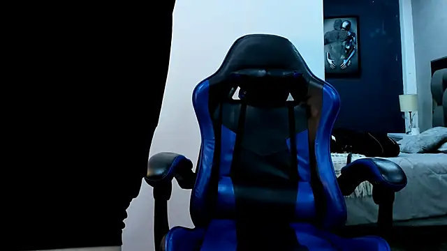 roan_birkin's cam snapshot